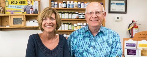 Manager Deb Harry and owner Mike Sammons work to provide healthy products. 
