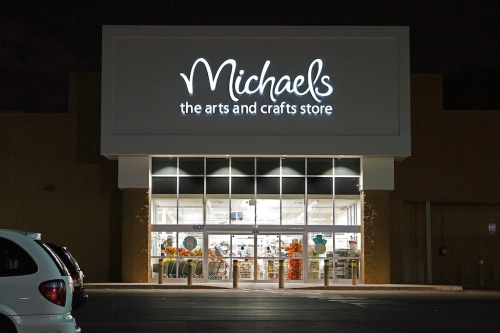 Michaels Companies Inc. is relocating its framed art divisional headquarters to Grapevine.