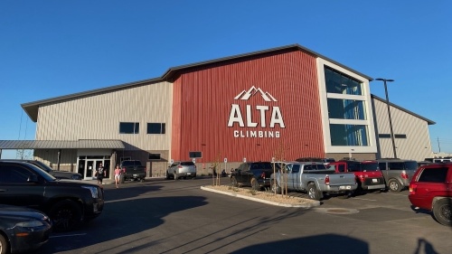Alta Climbing & Fitness has more than 30,000 square feet for activities. (Jason M Gutierrez/Community Impact Newspaper)
