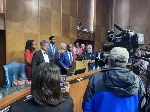 Houston Mayor Sylvester Turner held an April 20 press conference with Houston Police Department Chief Troy Finner to give an update on the new ordinance and a shooting that took place April 16 at the Galleria mall. (Sofia Gonzalez/Community Impact Newspaper)