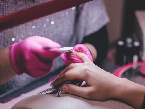 Heiress, a nail spa and salon offering manicures, pedicures and makeup and hair services, is now open in Sugar Land's First Colony Mall. (Courtesy Freestocks.org)