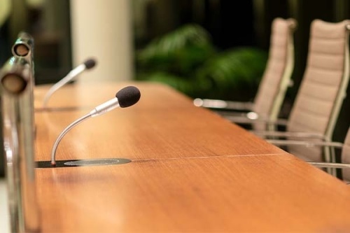 Travis County commissioners met Aug. 30 to discuss employee compensation for fiscal year 2022-23. (Courtesy Adobe Stock) 
