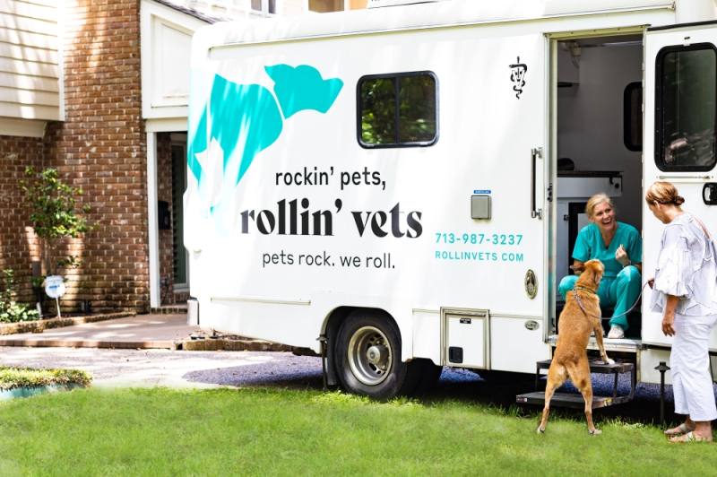 Rockin' Pets, Rollin' Vets provides full-service mobile veterinary care in The Woodlands