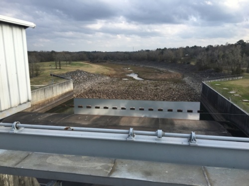 A San Jacinto River Authority-operated dam at Lake Conroe controls water releases. (Vanessa Holt/Community Impact Newspaper)