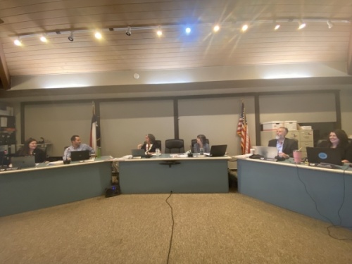 Rollingwood City Council discussed zoning pertaining to financial institutions during the Jan. 15 regular meeting. (Brian Rash/Community Impact Newspaper)