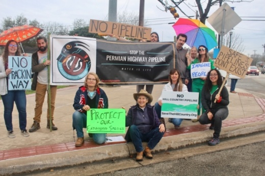 Residents of Hays County gathered Jan. 17 to oppose the Kinder Morgan pipeline. (Evelin Garcia/Community Impact Newspaper)