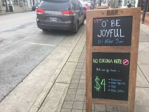 Bars and restaurants in downtown Franklin are working to stay open amid the coronavirus outbreak. (Wendy Sturges/Community Impact Newspaper)