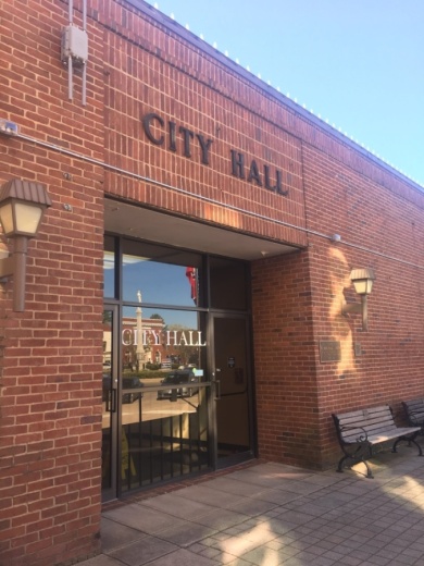 Franklin City Hall will close until further notice. (Wendy Sturges/Community Impact Newspaper)