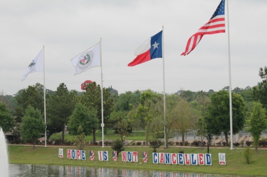 The Montgomery County Veterans Memorial put up signs saying "Hope is not cancelled," according to Montgomery County Judge Mark Keough. (Andy Li/Community Impact Newspaper)