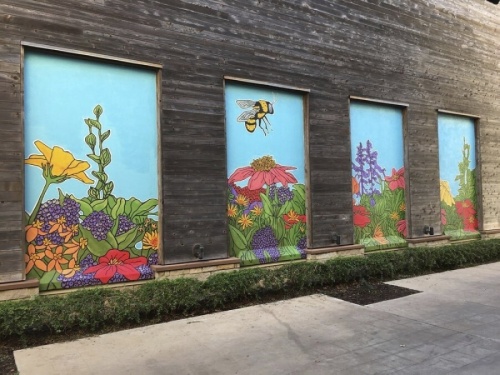 A mural at the Hill Country Galleria is one example of prominent art throughout Bee Cave. (Courtesy Giant Noise)