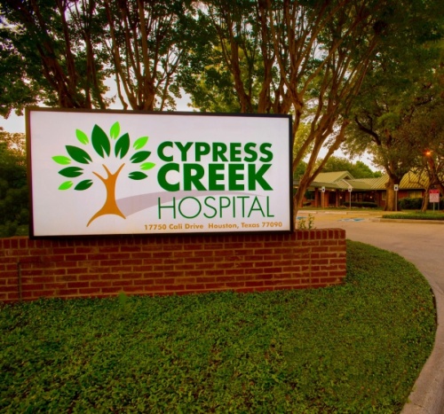 The fully accredited, 128-bed acute care psychiatric facility treats adolescents ages 12-17, adults and first responders who require acute or outpatient psychiatric care or substance abuse treatment. (Courtesy Cypress Creek Hospital)