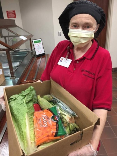 Seven Dallas-Fort Worth Medical City Healthcare hospitals have opened miniature grocery stores to help hospital staff in the midst of the coronavirus outbreak. (Courtesy Medical City Healthcare)