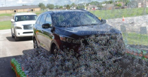 Machines lining neighborhood streets produced an estimated 25,000 bubbles per minute. (Courtesy city of Fort Worth)