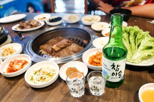 The restaurant served traditional Korean food, with dishes such as short ribs and pork belly. (Courtesy Adobe Stock)