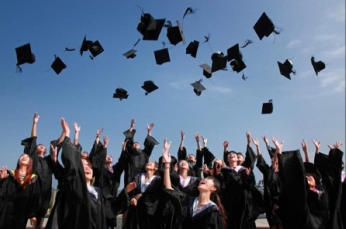 Clear Creek ISD will hold graduation ceremonies for seniors outdoors from May 29-June 2. (Courtesy Pexels)