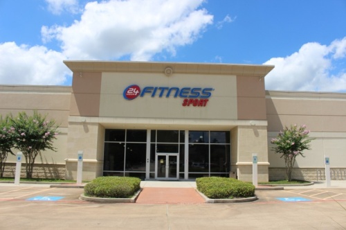 24 Hour Fitness announced June 15 the company has filed for bankruptcy as a result of the "devastating effects" of the COVID-19 pandemic. (Kelly Schafler/Community Impact Newspaper)