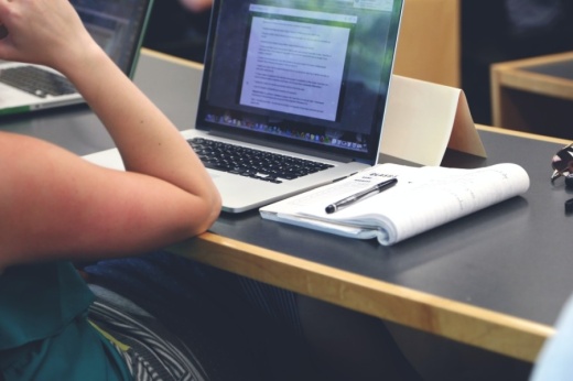 online virtual learning computer