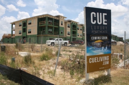 Nearly three fourths of the apartment units under construction or planned for the Greater Houston area are Class A, or luxury apartments with high-end rents. (Shawn Arrajj/Community Impact Newspaper)