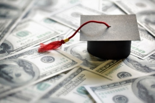 The ABoR Foundation awarded $62,000 in scholarship funds to 32 Central Texas high school seniors and college students based on "academic merit, leadership and financial need." (Courtesy Fotolia)