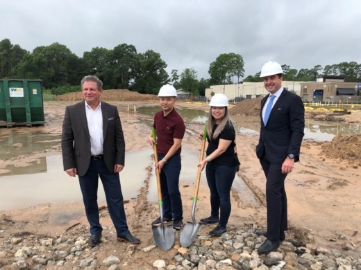 Taun Le (center left) and Cami Dinh (center right) will own and run a new Kiddie Academy coming soon off Cypresswood Drive in Cy-Fair. (Courtesy Kiddie Academy)
