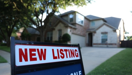 With just three months of housing inventory available, local Frisco Realtor Meredith Held, with RE/MAX DFW Associates, said the city is a seller's market at all price points. (Liesbeth Powers/Community Impact Newspaper)