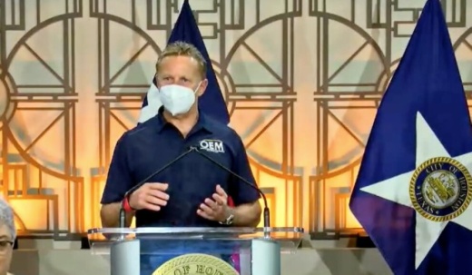 Houston Director of Safety and Homeland Security George Beunik encourages Houstonians to sign up for emergency alerts through Alert Houston. (Courtesy HTV)