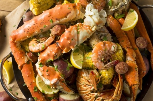 Cajun restaurant Storming Crab is coming soon to McKinney. (Courtesy Adobe Stock)