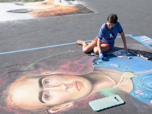 Participants can draw chalk artwork on their sidewalks and driveways that help promotes the event's theme of "Round Rock spirit." (Courtesy city of Round Rock)