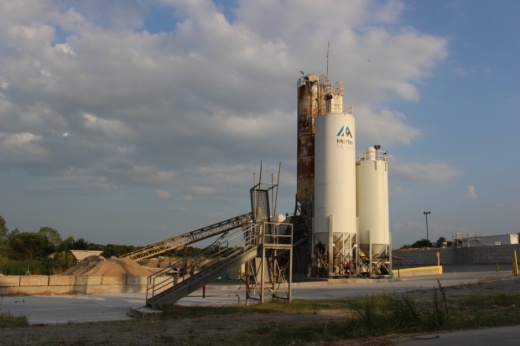 The owner of two concrete batch plants in McKinney is suing the city for its efforts to close the plants. (Miranda Jaimes/Community Impact Newspaper)