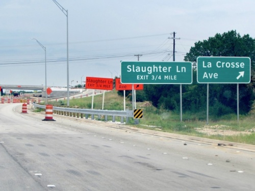 Motorists planning to take Slaughter Lane from Sept. 14-15 should look out for lane closures as the city of Austin locates utilities along the roadway west of MoPac. (Nicholas Cicale/Community Impact Newspaper)