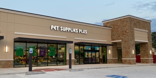 Pet Supplies Plus opened a new location at 18550 Champion Forest Drive, Spring, on Sept. 25. (Courtesy Pet Supplies Plus)