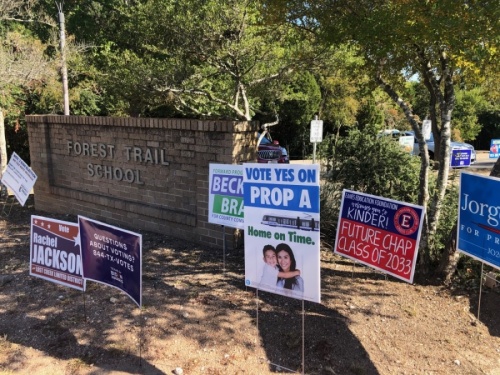 Eanes ISD's Forest Trail Elementary School served as an Election Day polling location. (Phyllis Campos/Community Impact Newspaper)