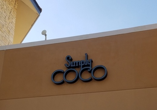 Simply Coco Boutique opened in October in Highland Village. (Community Impact staff)