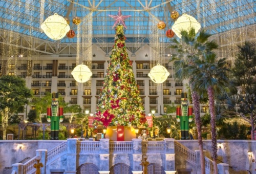 Guests can watch the Atrium Holiday Light Show for free at the Gaylord Texan Resort from Nov. 13, 2020, through Jan. 3, 2021. (Courtesy Gaylord Texan Resort)