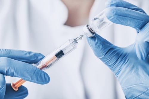 Photo off a vaccine needle