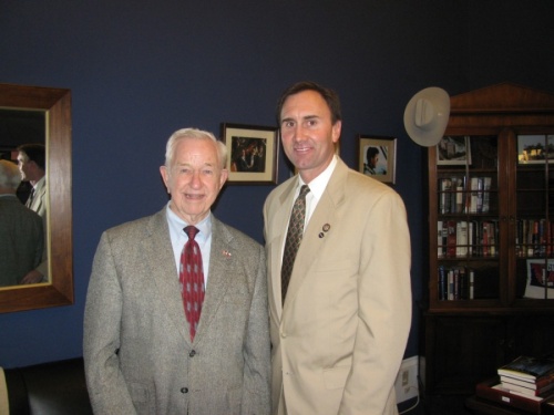 U.S. Rep. Pete Olson's bill will name a Pearland post office after longtime Mayor Tom Reid (left). (Courtesy the office of Rep. Pete Olson)
