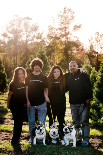 Armando Rivera (right) launched his own business in 2020. (Courtesy Arc Electric   Lighting)