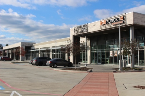 Retail locations began to open at Metropark Square in 2020. (Andrew Christman/Community Impact Newspaper)