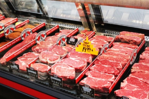 Von Hanson's specializes in quality meat and the staff take the time to walk customers through the best way to prepare it. (Alexa D'Angelo/Community Impact Newspaper)
