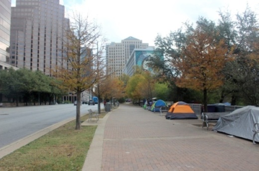 City officials are facing growing pressure to address the growing visibility of homelessness in Austin. (Olivia Aldridge/Community Impact Newspaper)