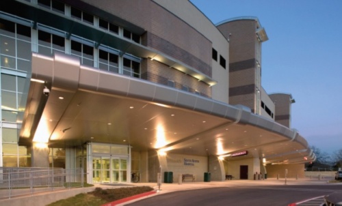 St. David’s South Austin Medical Center is losing water pressure and heat due as the city's water system is overloaded with dwmand, according to a statement from the hospital. (Courtesy St. David's South Austin Medical Center) 