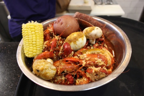 Hank's Crab Shack gets and sells several hundred pounds of crawfish daily, especially during the peak of crawfish season. (Morgan Theophil/Community Impact Newspaper)