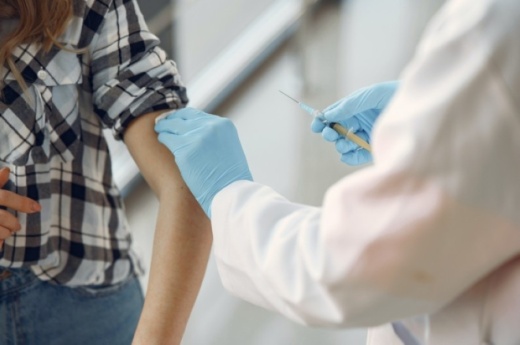 The county's largest weekly COVID-19 vaccine allocation yet will send more than 23,000 doses to three dozen area providers including its two vaccination hub sites. (Courtesy Pexels)