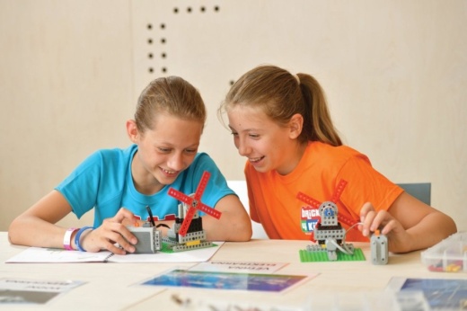 (Courtesy Bricks 4 Kidz)