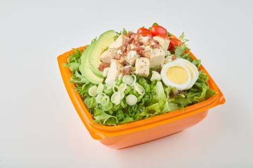 The drive-thru concept eatery will offer made-to-order salads, wraps, breakfast burritos, soups and drink in Plano. (Courtesy Salad and Go)