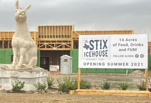 The new Stix Icehouse will offer beer, comfort food and live music on its 14 acres. (Courtesy The Stix Icehouse)