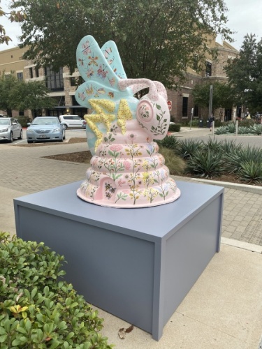 Hill Country Galleria will host its annual spring art walk event April 16. (Courtesy Giant Noise Public Relations)