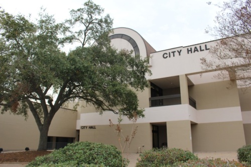 The proposed change would have moved all city employees except the city manager from a minimum-median-maximum to a defined pay progression plan. (Claire Shoop/Community Impact Newspaper)