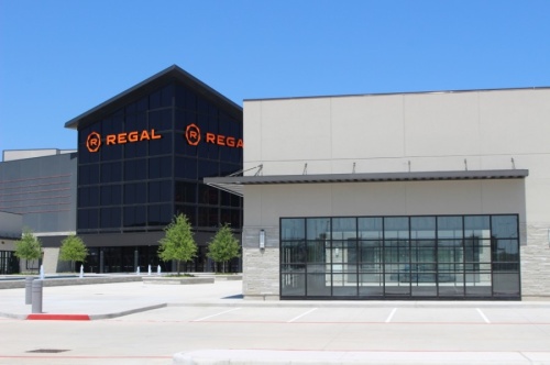 Regal Benders Landing construction is nearly finished. (Andrew Christman/Community Impact Newspaper)
