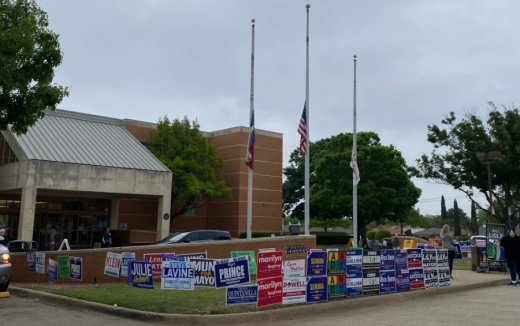 Early voting location.